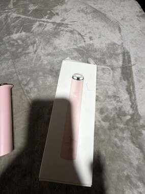 Medicube AGE-R Booster Pro Mini Skin Care Device - Pink